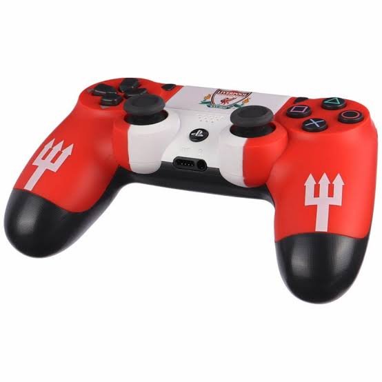 Sony DUAL SHOCK 4 PLAYSTATION PAD(USED)- Wireless Controller, LIVERPOOL THEME - Image 3